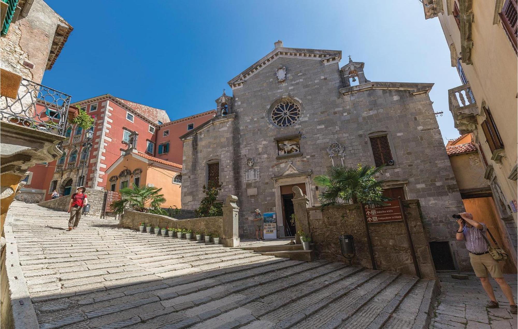 Awesome Apartment In Labin With Wifi Raša Eksteriør billede