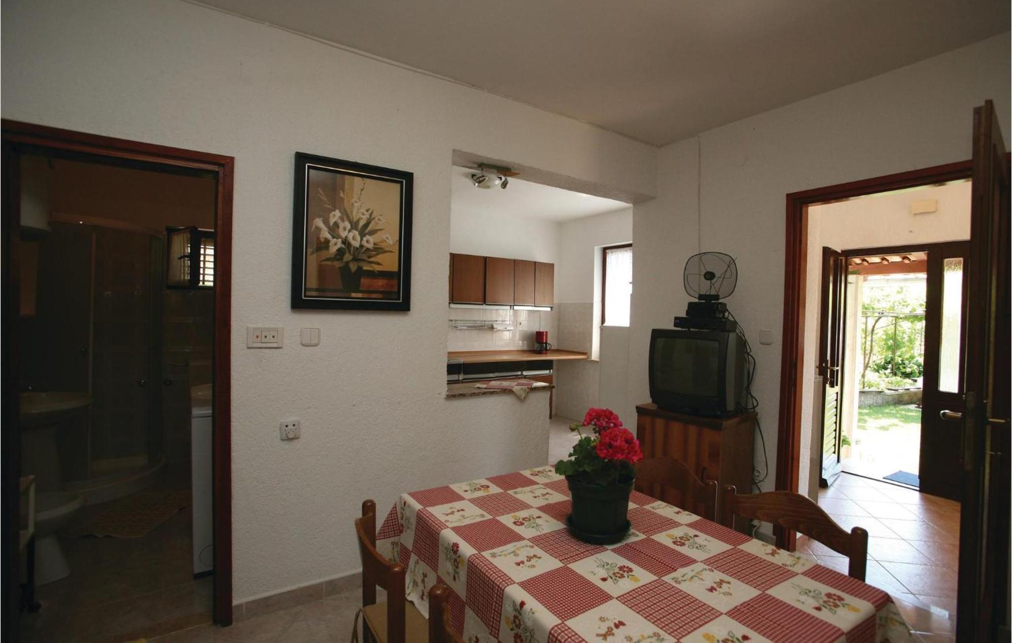 Awesome Apartment In Labin With Wifi Raša Eksteriør billede