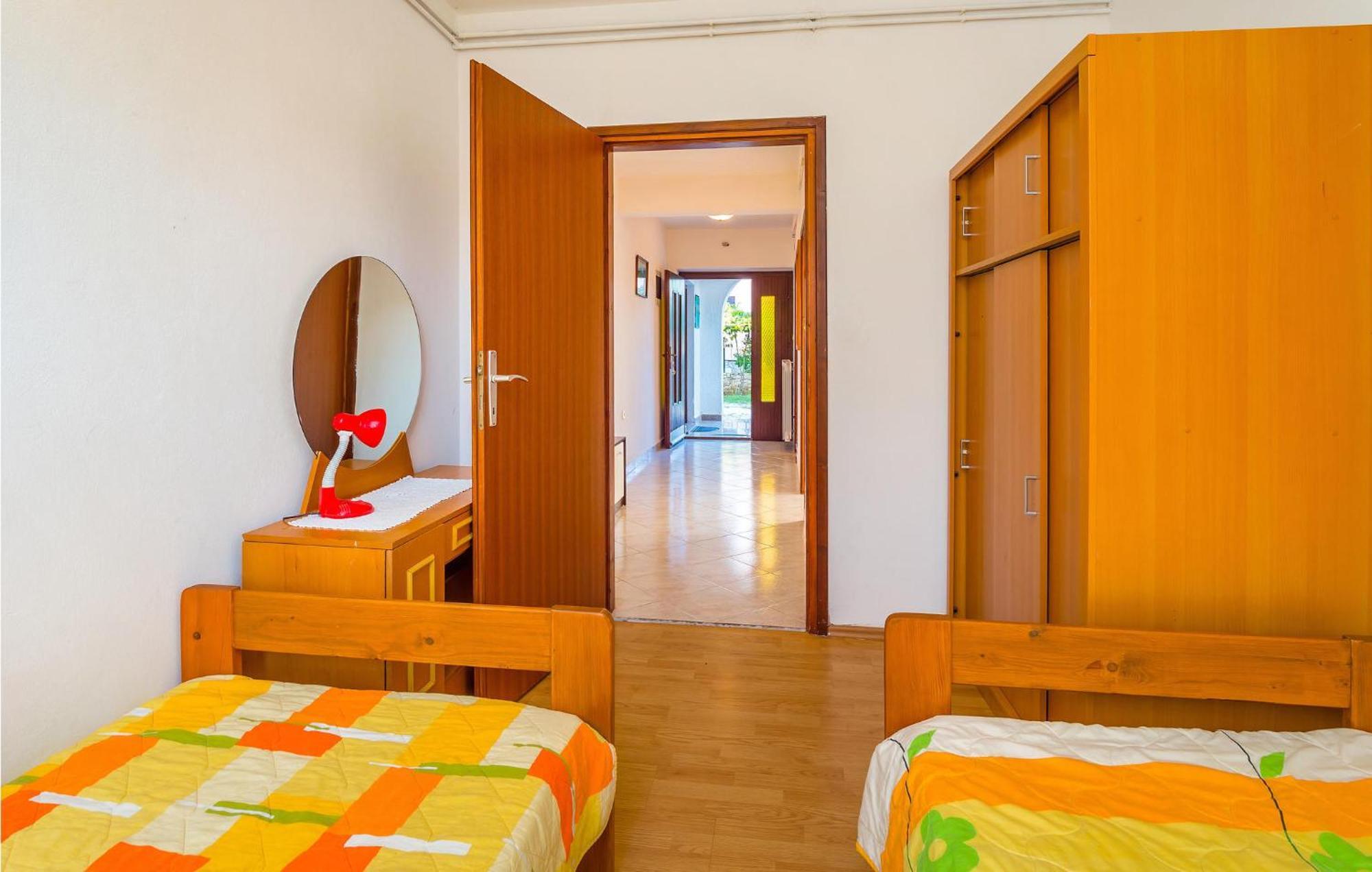 Awesome Apartment In Labin With Wifi Raša Eksteriør billede