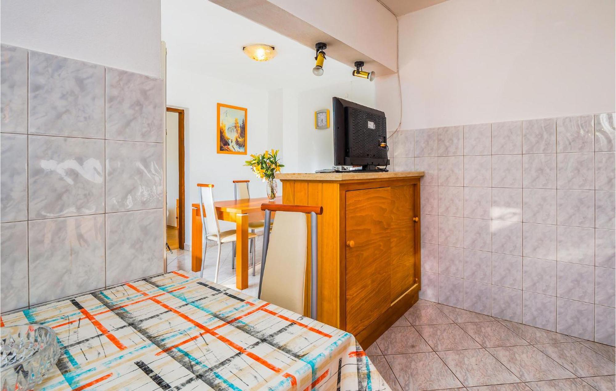 Awesome Apartment In Labin With Wifi Raša Eksteriør billede