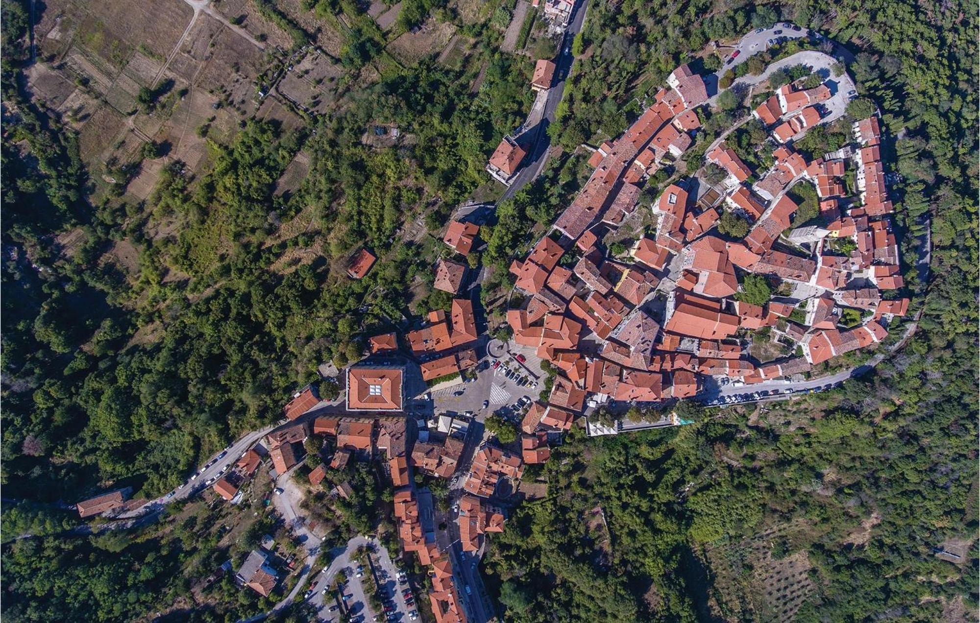 Awesome Apartment In Labin With Wifi Raša Eksteriør billede